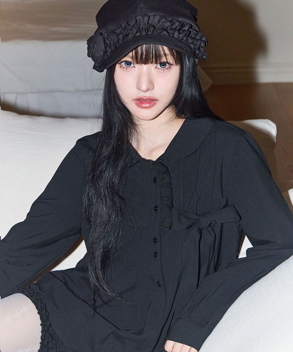 일리고(ILLIGO) 리본 플리츠 블라우스 블랙