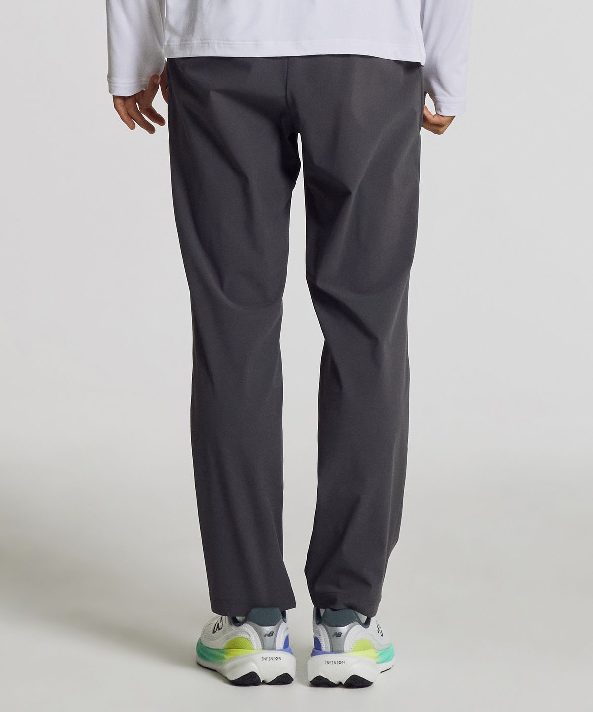 뉴발란스(NEW BALANCE) NBMLG25303 / UNI RC 트리코트 스트레이트팬츠 (CHARCOAL)
