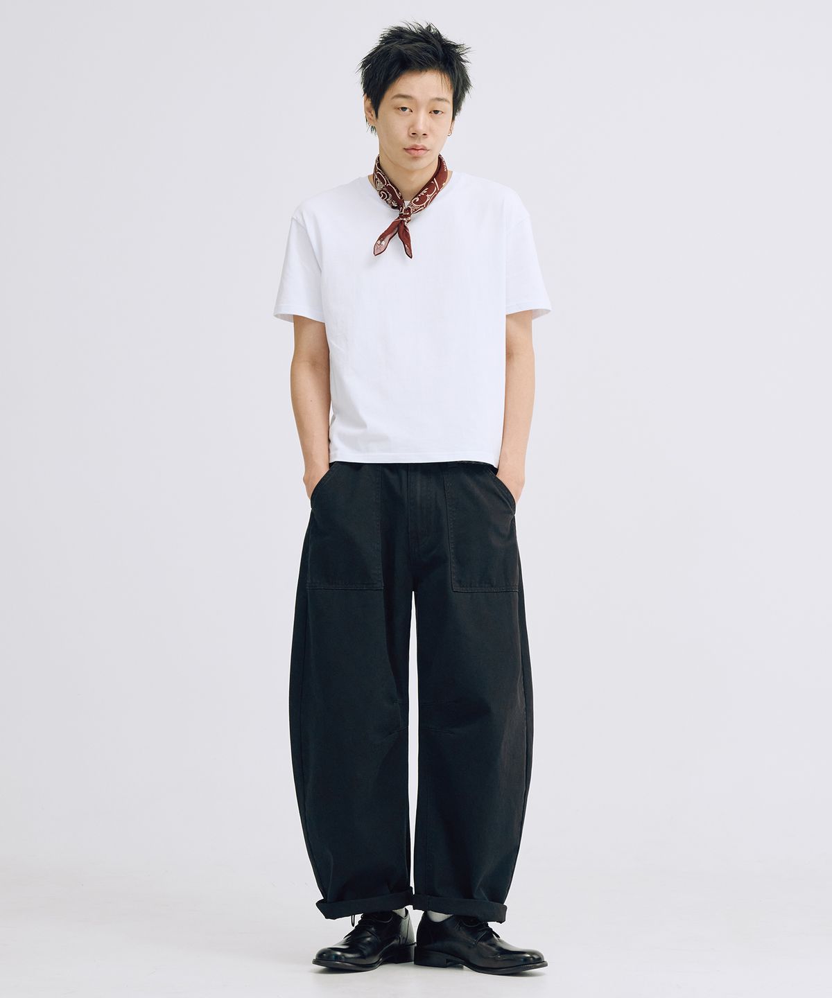 테이크이지(TAKEASY) 퍼티그 배럴 코튼팬츠 (블랙)