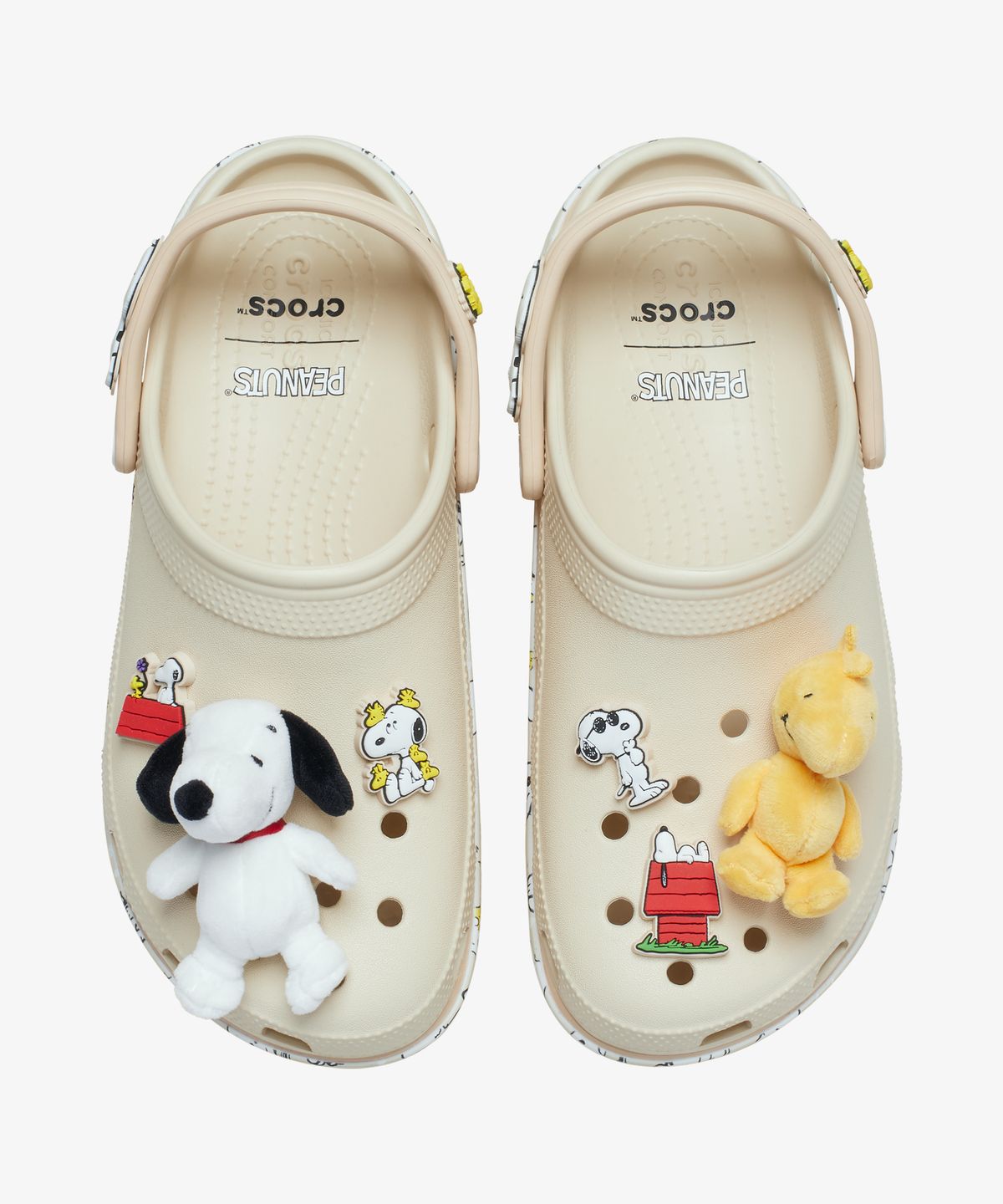 크록스(CROCS) 피너츠 클래식 플랫폼 클로그 - 멀티 / 212118-90H