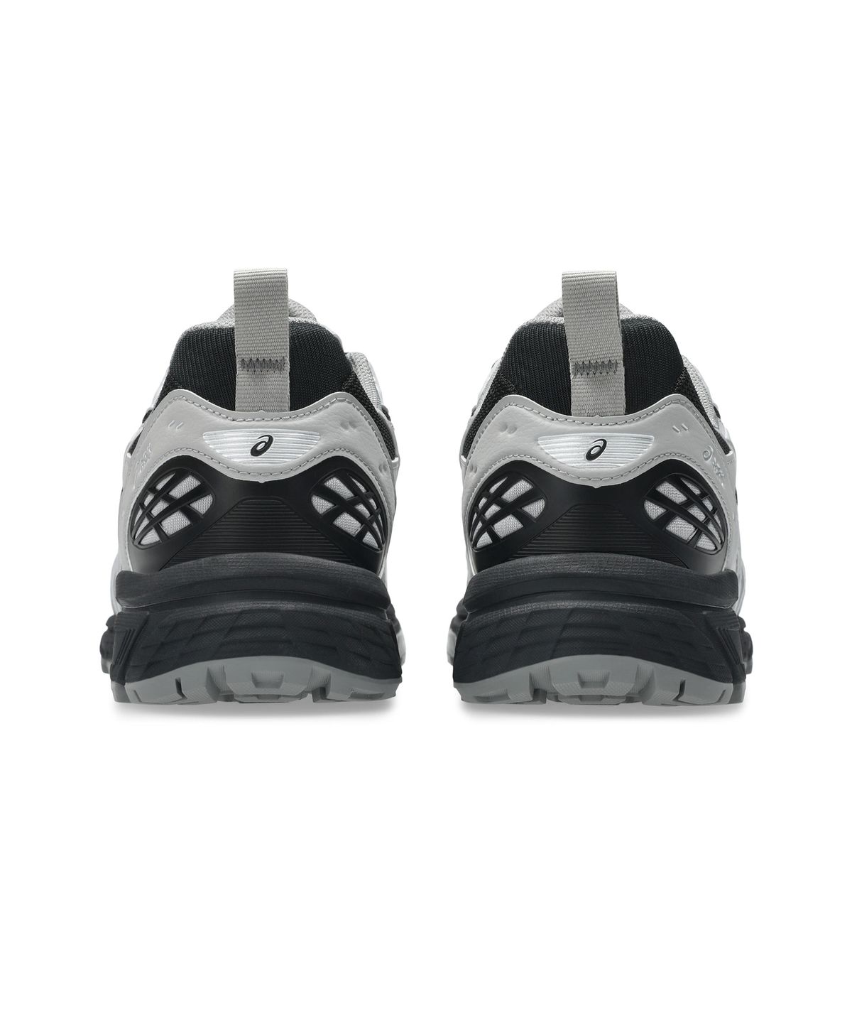아식스(ASICS) 젤-누노비키 - 블랙:시멘트그레이 / 1203A536-004