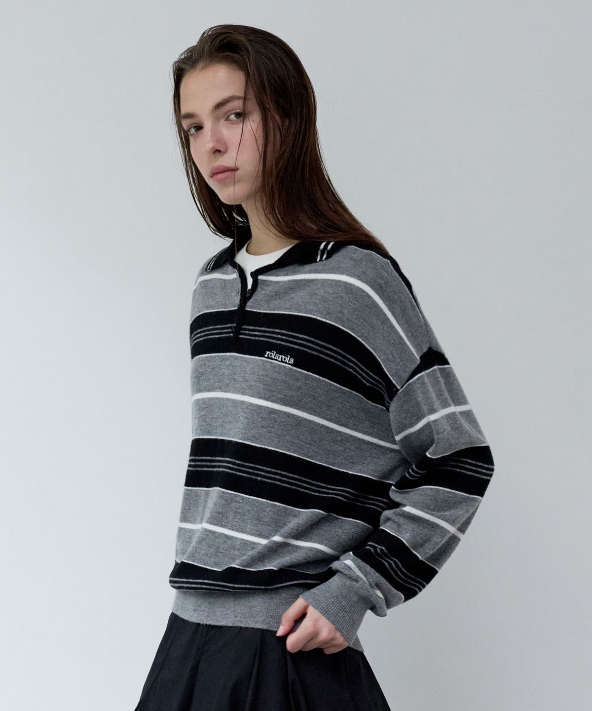 로라로라(ROLAROLA) ALPACA STRIPE COLLAR KNIT BLACK