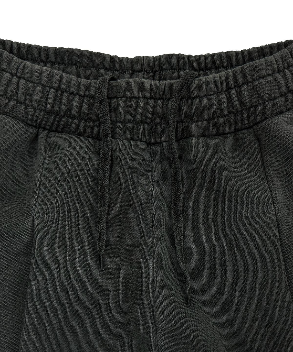 벙커버스터(BUNKERBUSTER) 피그먼트 원턱 와이드 스웨트 팬츠 MQ6PU190_CHARCOAL