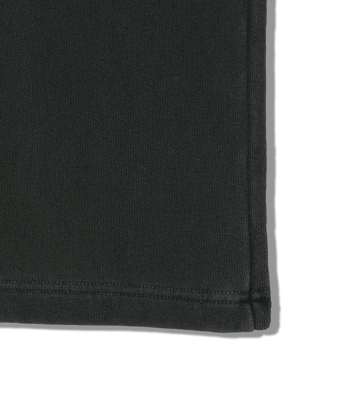 벙커버스터(BUNKERBUSTER) 피그먼트 원턱 와이드 스웨트 팬츠 MQ6PU190_CHARCOAL