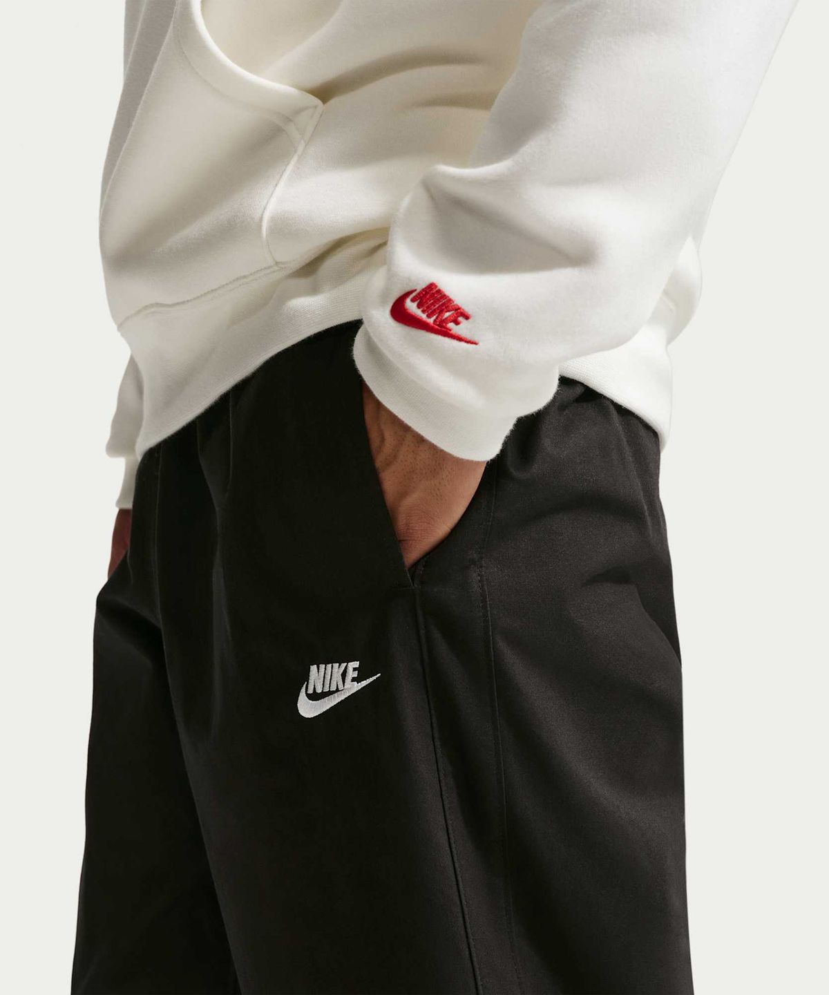 나이키(NIKE) 스포츠웨어 클럽 팬츠 M - 블랙:화이트 / IF0735-010