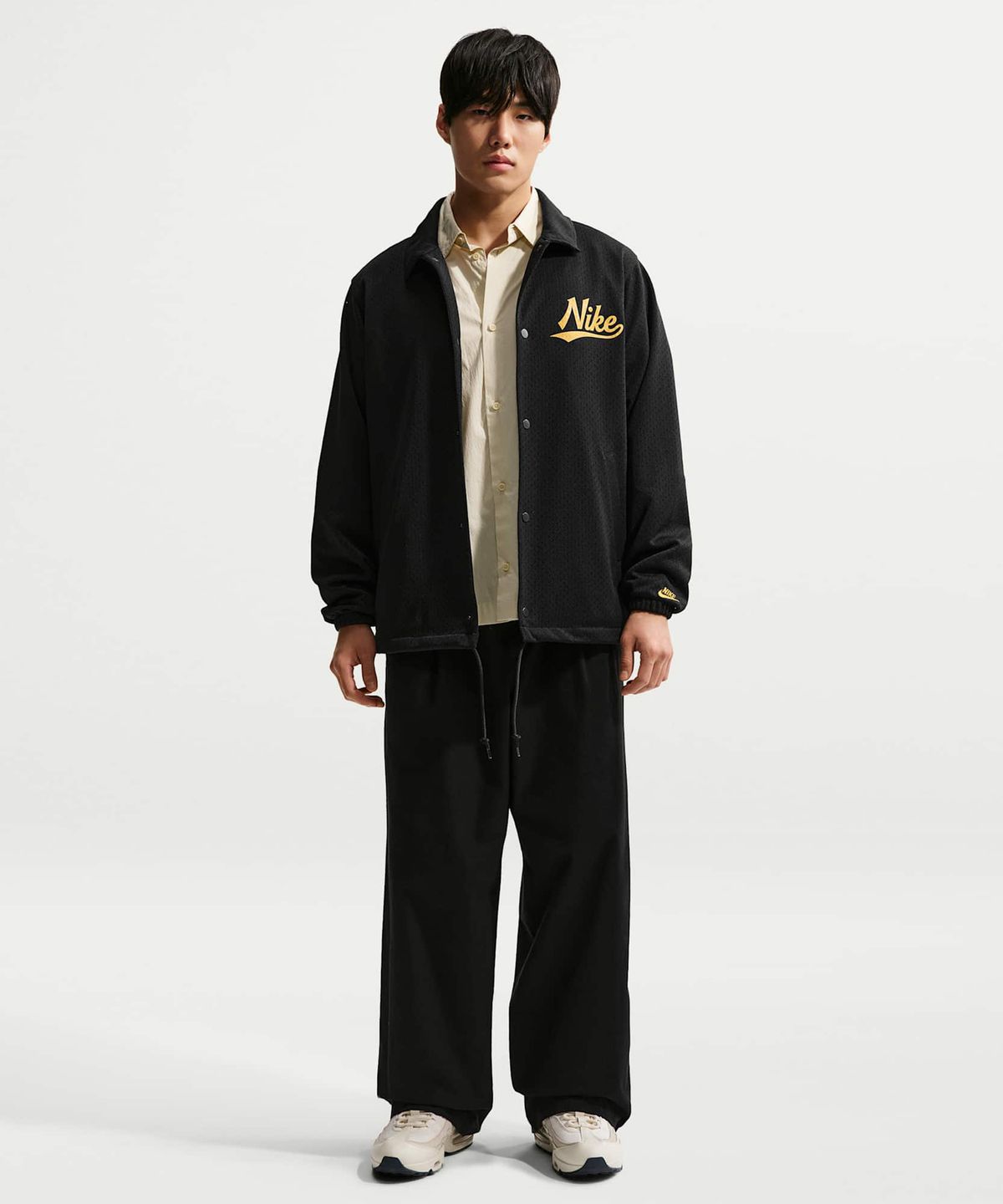 나이키(NIKE) 스포츠웨어 클럽 코치 재킷 M - 블랙:사프란 쿼츠 / II4378-010