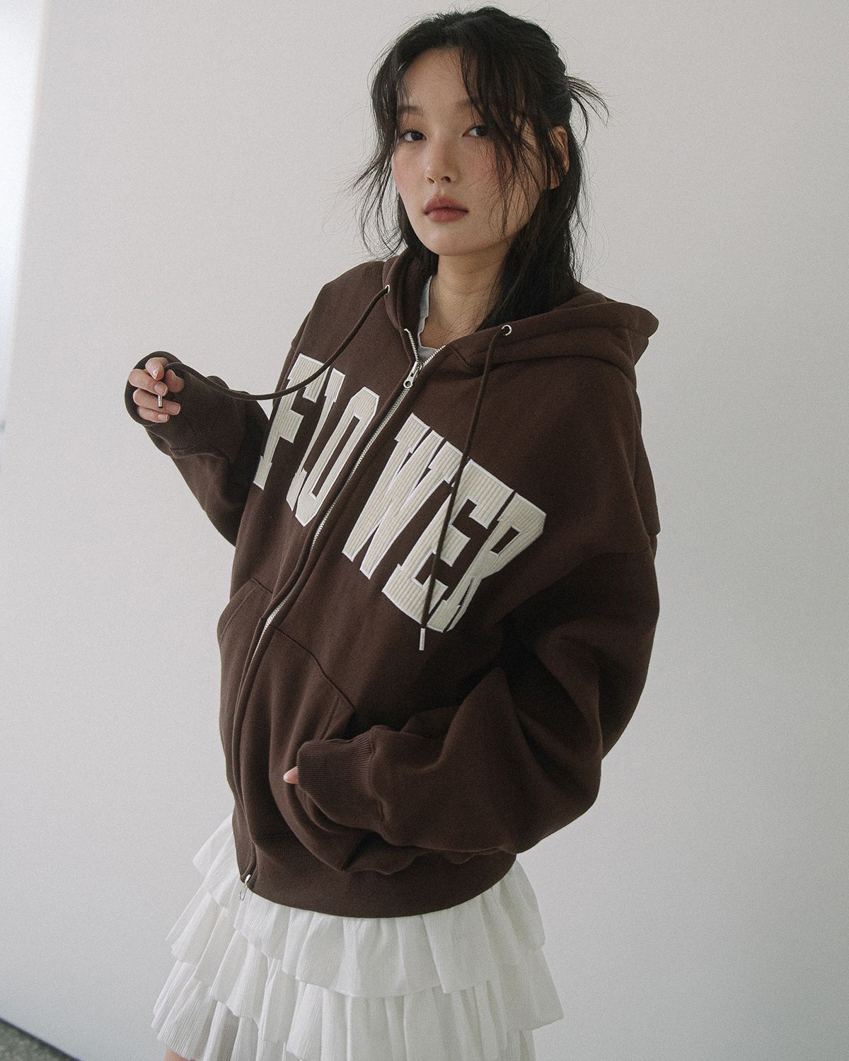해비즘(HAVISM) CORDUROY FLOWER ZIP UP HOOD(BROWN)