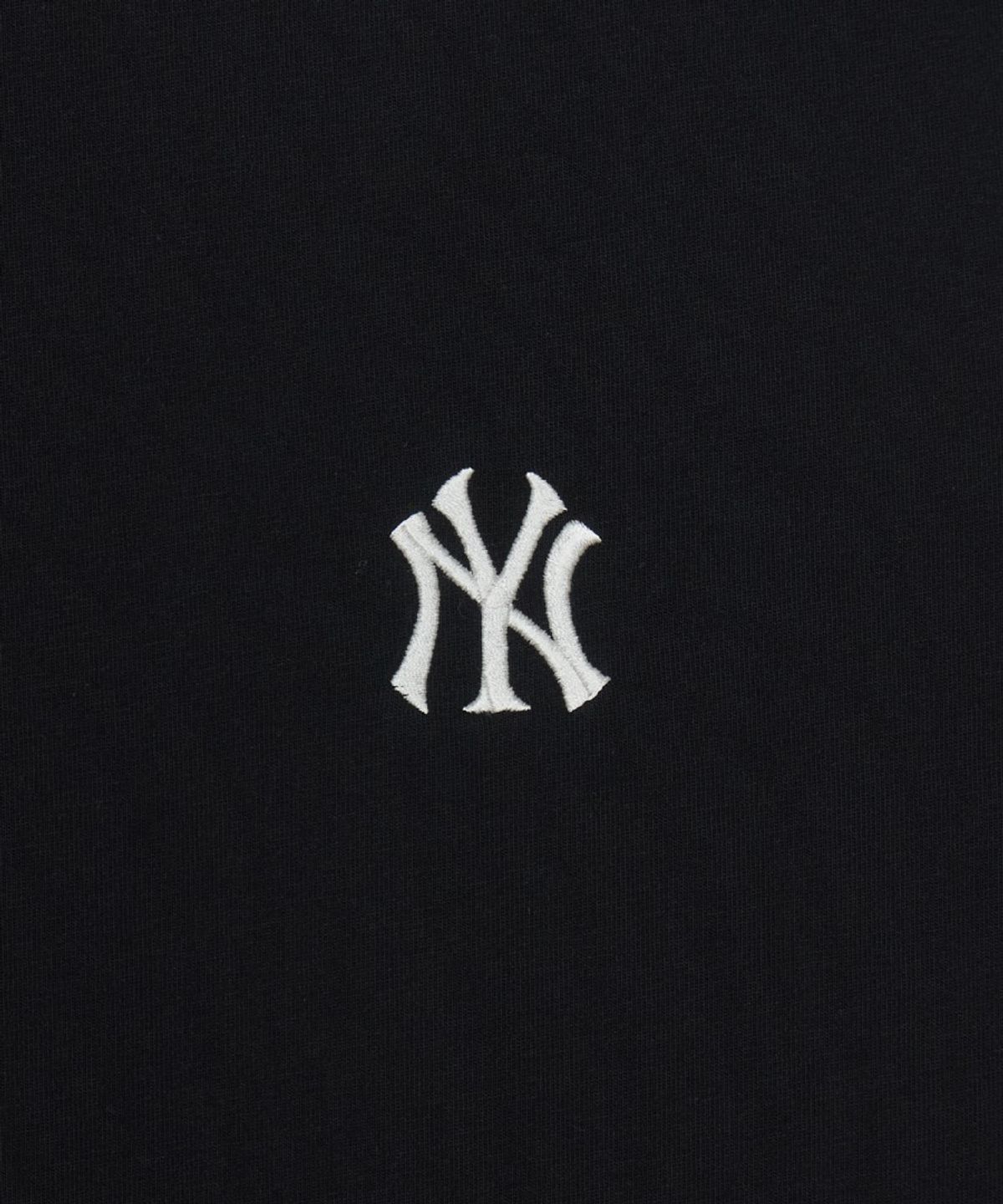엠엘비(MLB) 베이직 컴포터블핏 반팔 티셔츠 NY (Black)