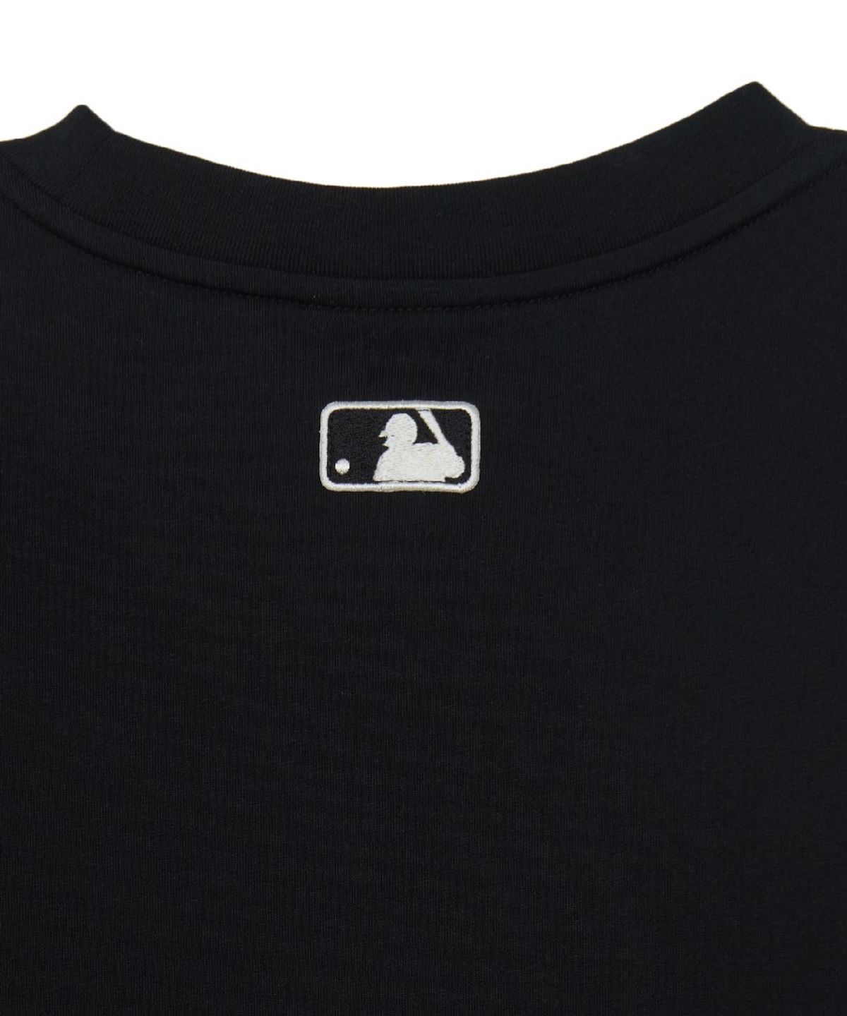 엠엘비(MLB) 베이직 컴포터블핏 반팔 티셔츠 NY (Black)