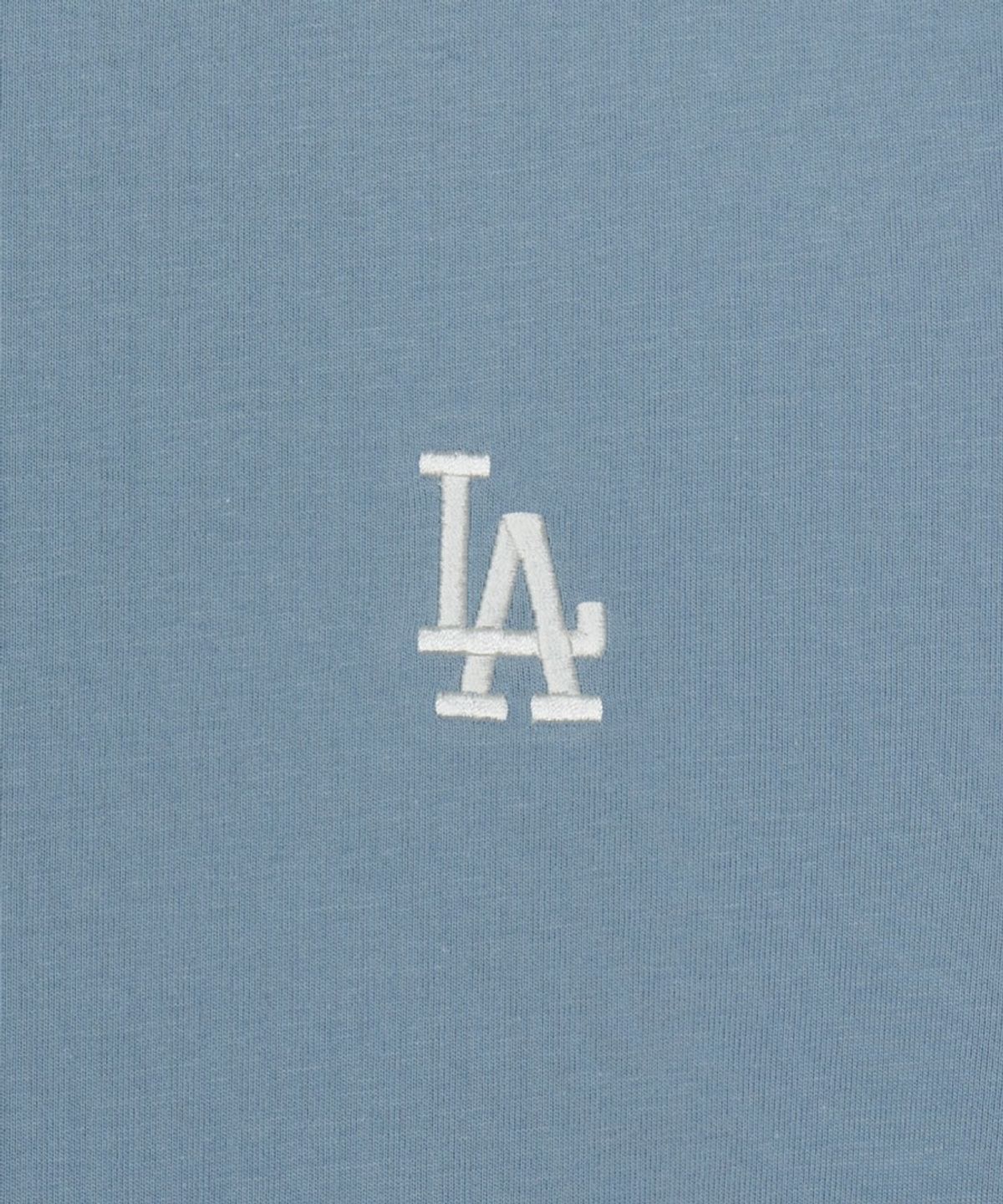 엠엘비(MLB) 베이직 컴포터블핏 반팔 티셔츠 LA (L.SKY BLUE)