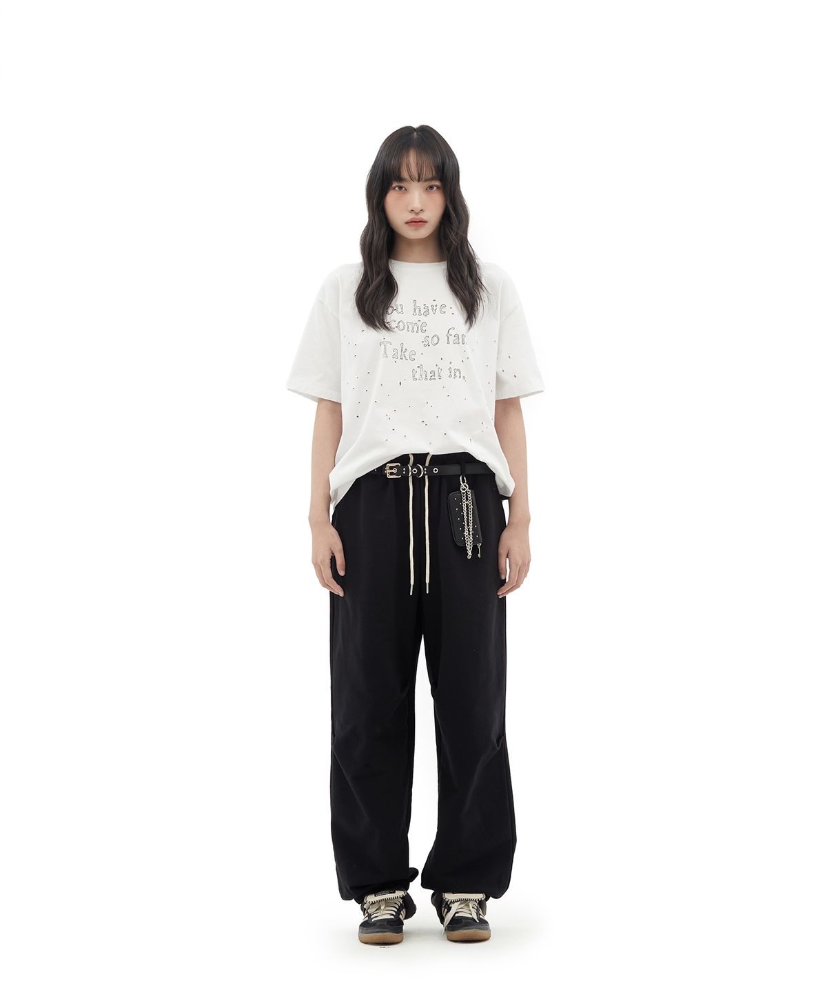 데프가먼츠(DEFGARMENTS) GRUNGE TEXT DAMAGED T-SHIRTS [WHITE]