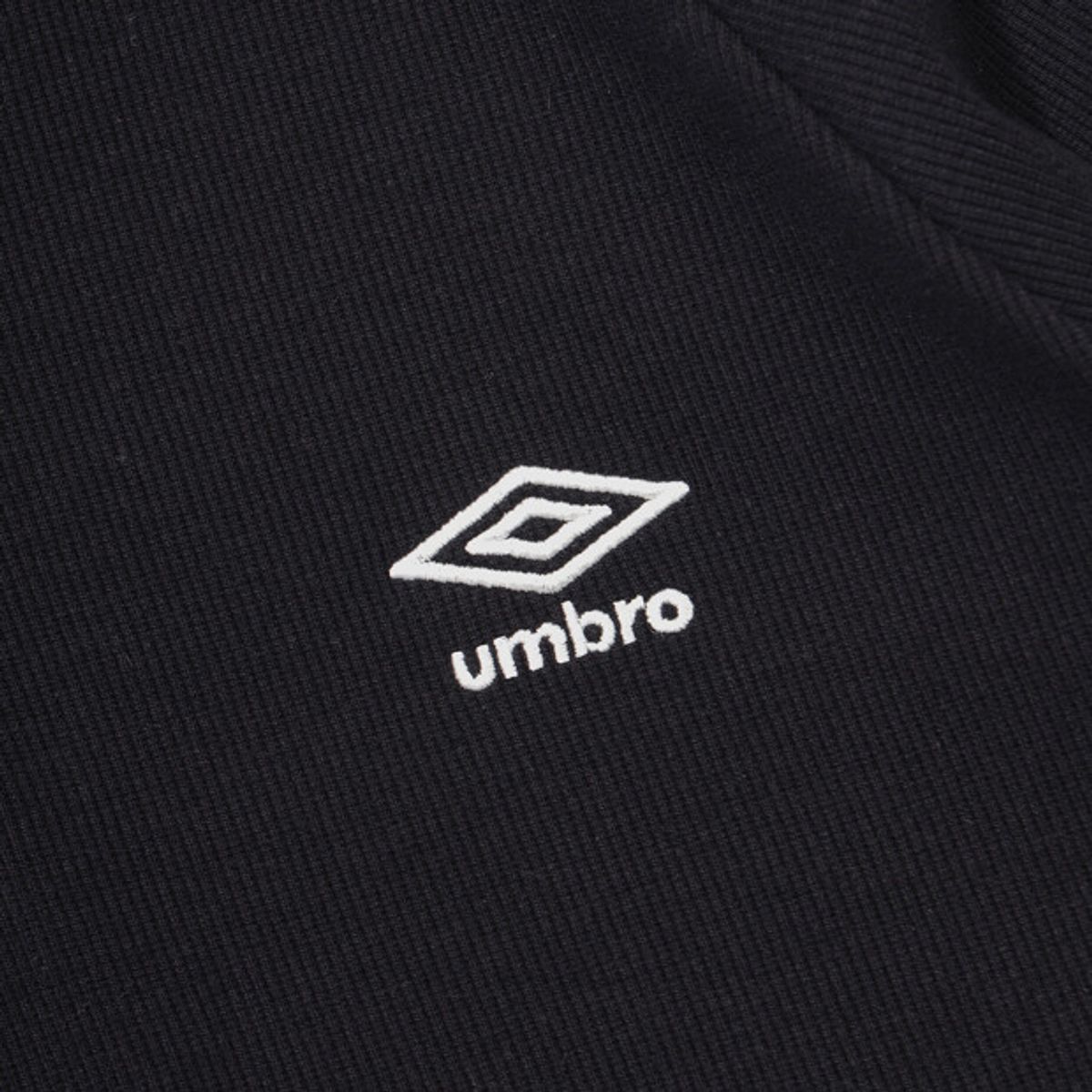 엄브로(UMBRO) 골지 후디 긴팔 티셔츠 블랙 UR122CRL31