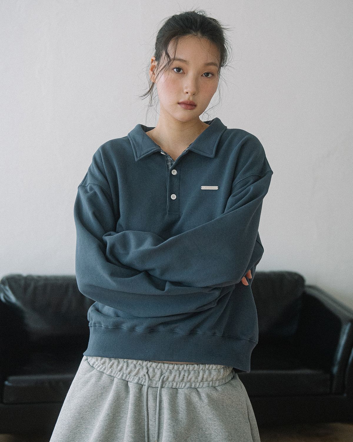 해비즘(HAVISM) WP CHECKED COLLAR SWEATSHIRT(NAVY)