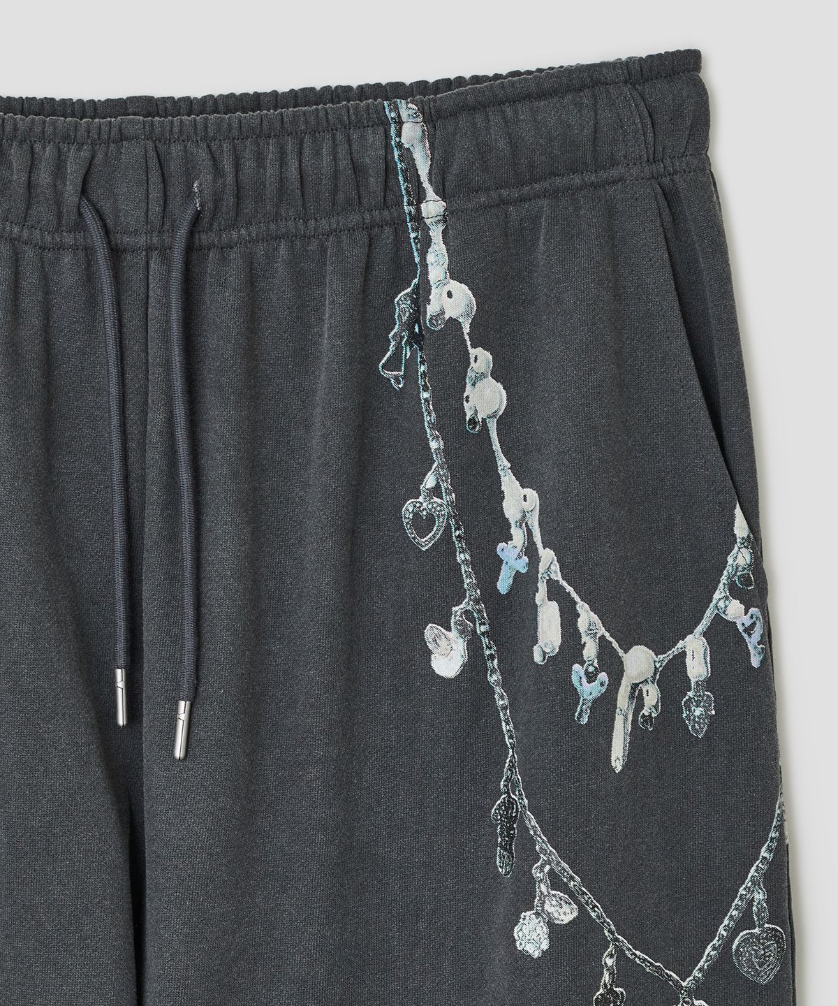 타입서비스(TYPESERVICE) Raw Edge Graphic Sweatpants [Charcoal]