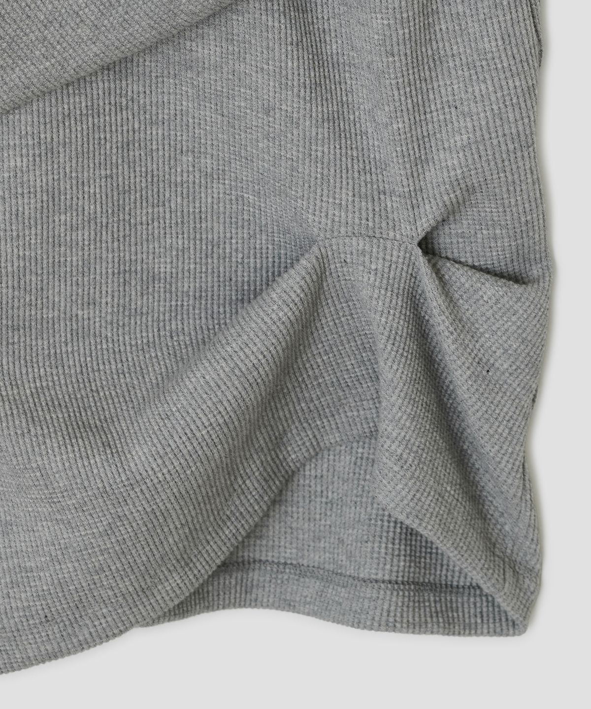 타입서비스(TYPESERVICE) Textured Ruched Off Shoulder Top [Gray]