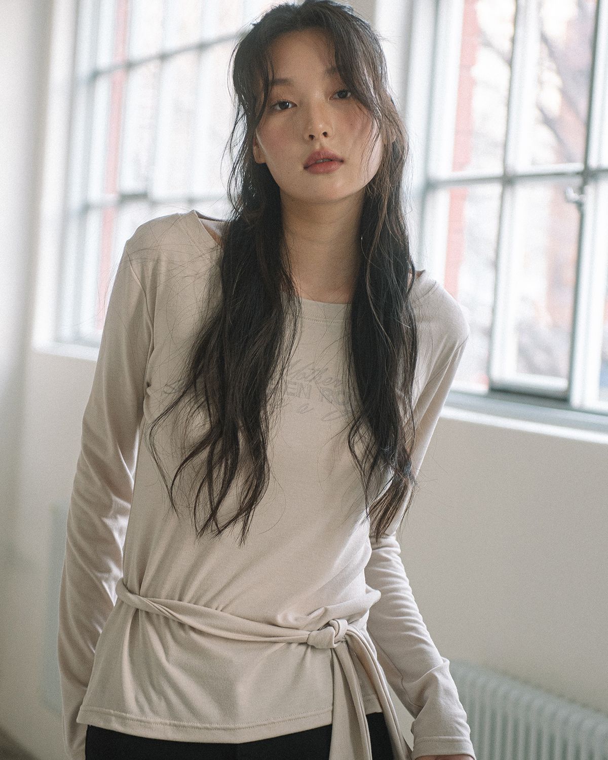 해비즘(HAVISM) LVER BOAT NECK L/S TEE(BEIGE)