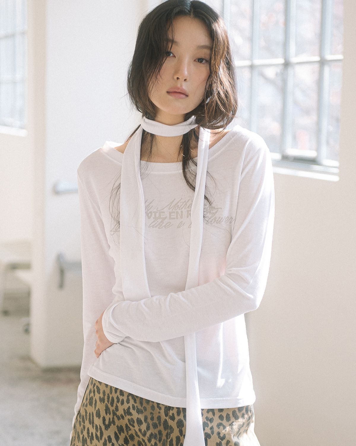 해비즘(HAVISM) LVER BOAT NECK L/S TEE(WHITE)