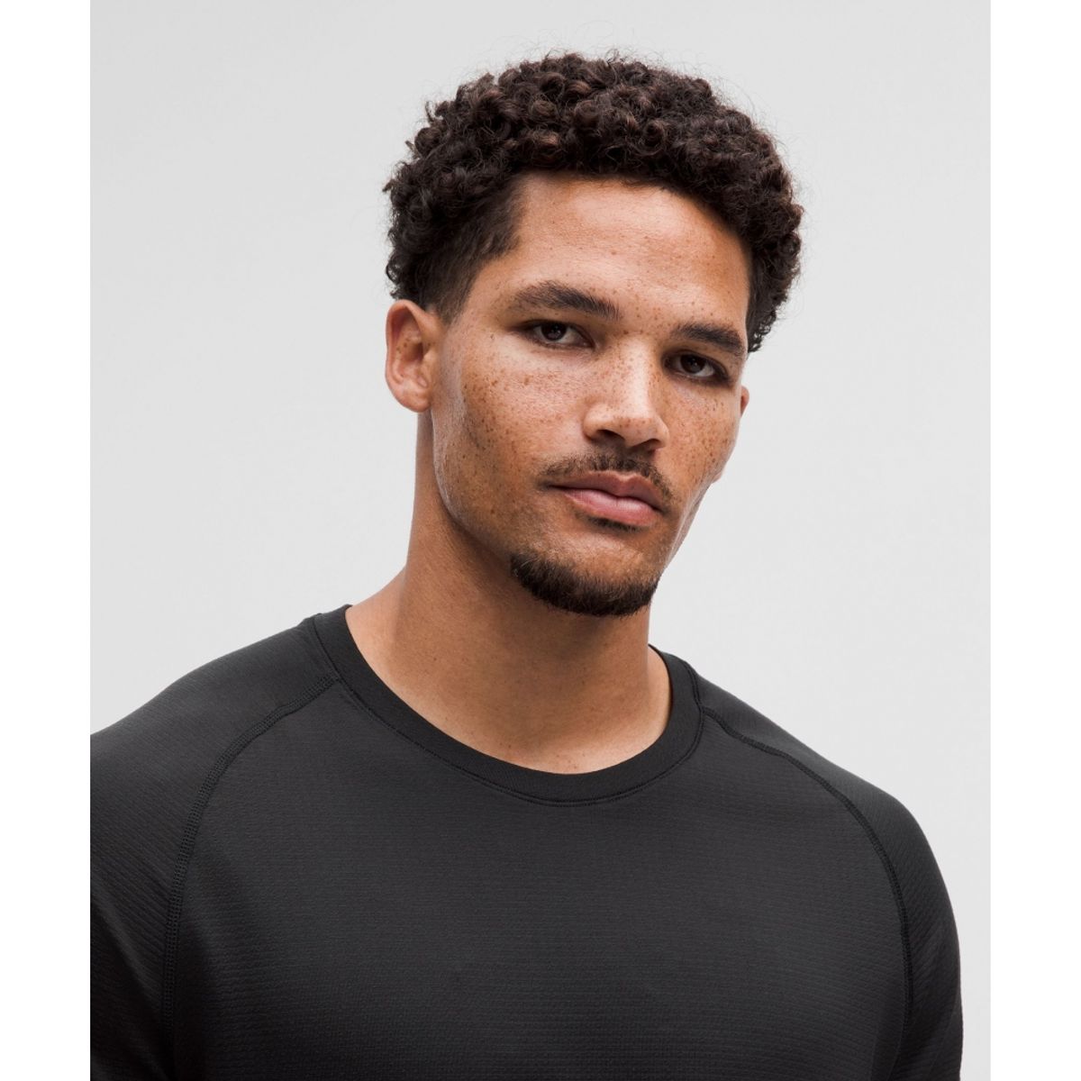 룰루레몬(LULULEMON) 메탈 벤트 테크 숏슬리브 셔츠  BLK BLK