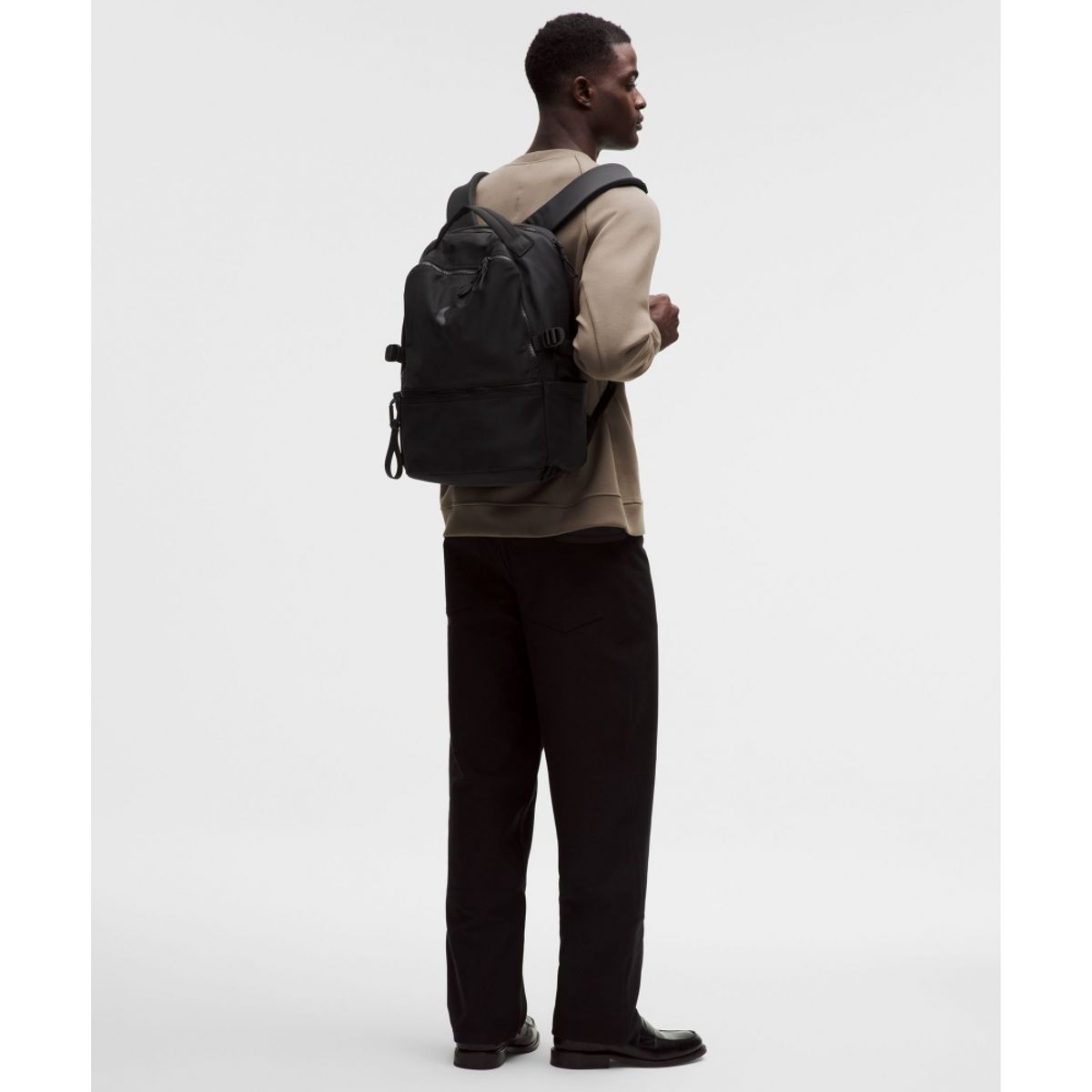 룰루레몬(LULULEMON) 뉴 크루 백팩 22L *업데이트  BLK GGRE