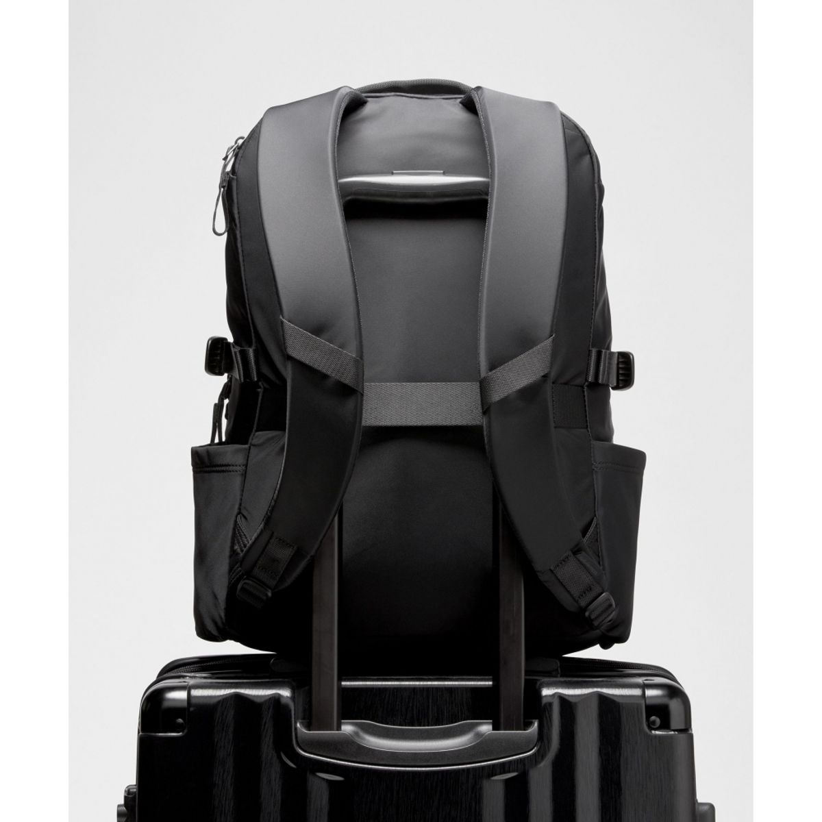 룰루레몬(LULULEMON) 뉴 크루 백팩 22L *업데이트  BLK GGRE
