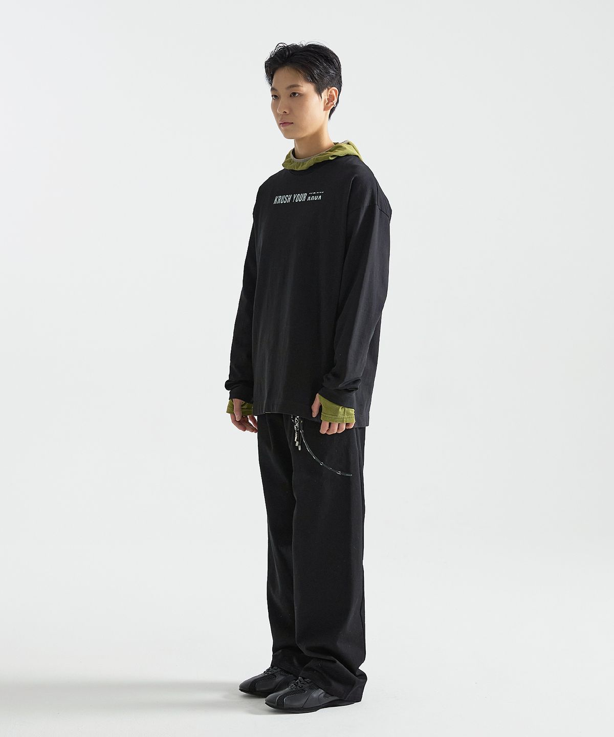 비터레인(VITTERAIN) GOAT 롱 슬리브 블랙