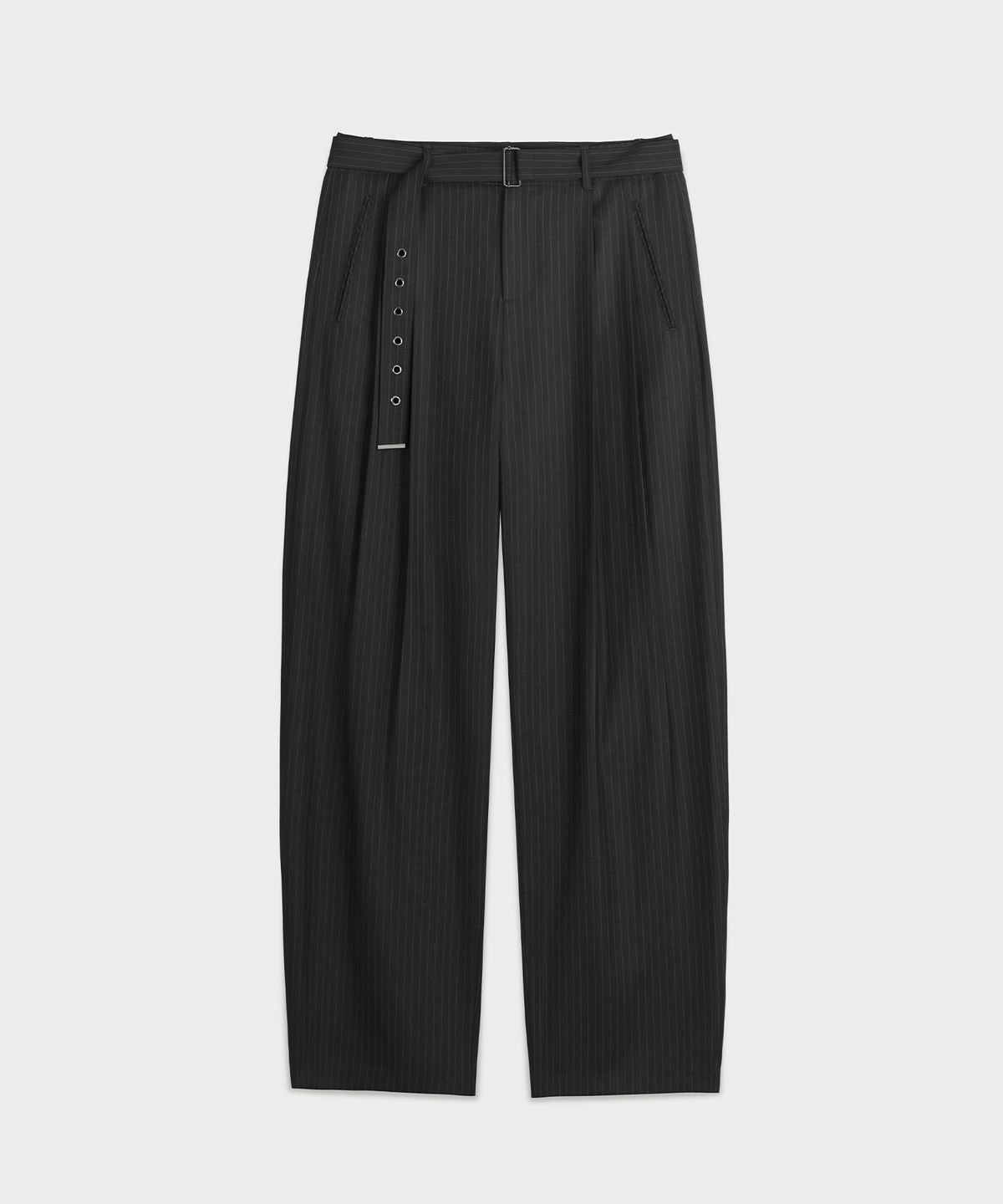 블레이어(BLAYER) 칸느 스트라이프 벨티드 슬랙스 [CHARCOAL GREY]