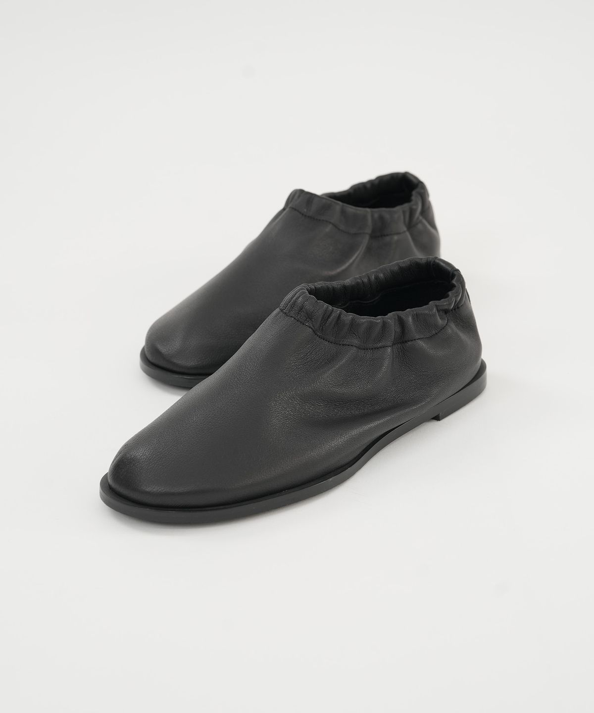 플라디코(PLAADICO) Nomadism SoftHug Flat, Ink Black