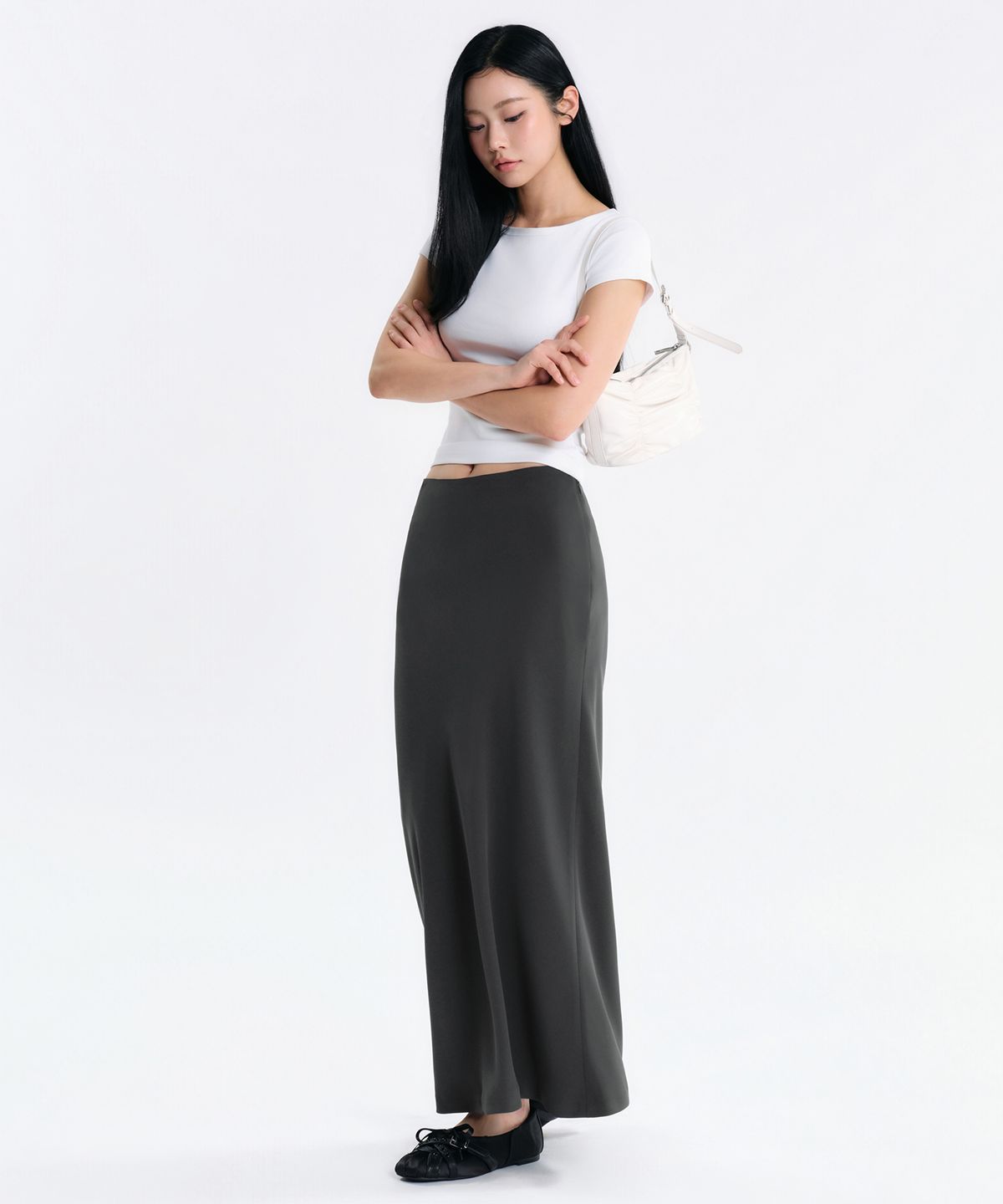 무신사 스탠다드 우먼(MUSINSA STANDARD WOMAN) 우먼즈 플루이드 맥시 스커트 [그레이]