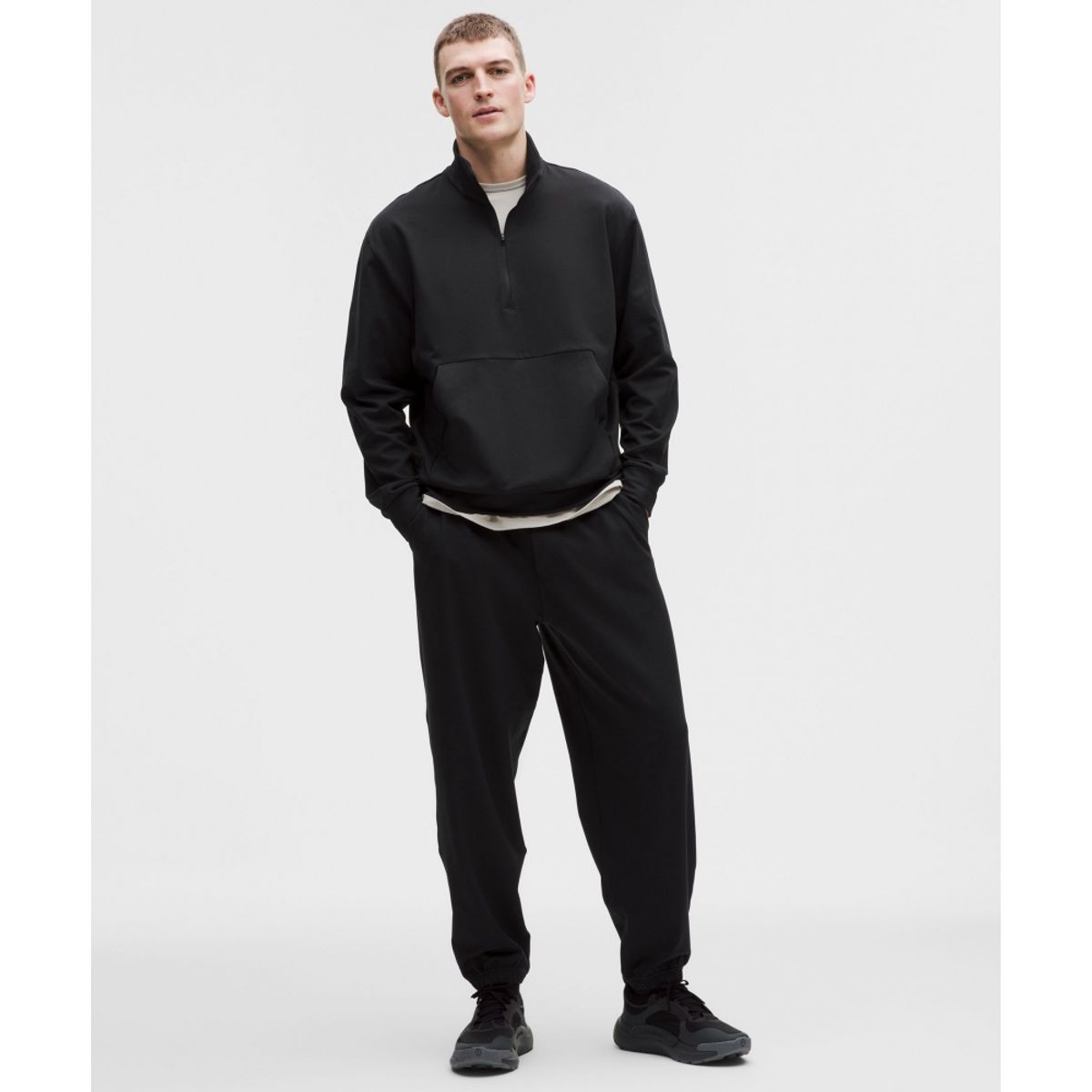 룰루레몬(LULULEMON) 헤비웨이트 소프트 저지 하프집  BLK