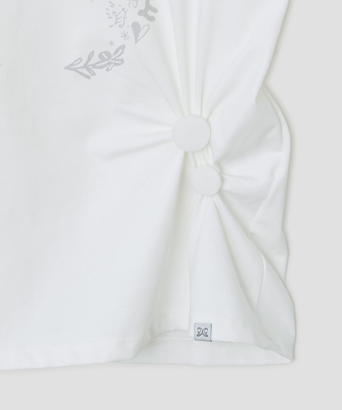 타입서비스(TYPESERVICE) Cry Eyes Half Sleeve Top [White]