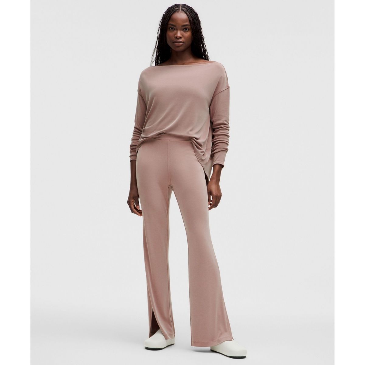 룰루레몬(LULULEMON) 드레이피 Softstreme 오프 더 숄더 롱슬리브 셔츠  TWRS