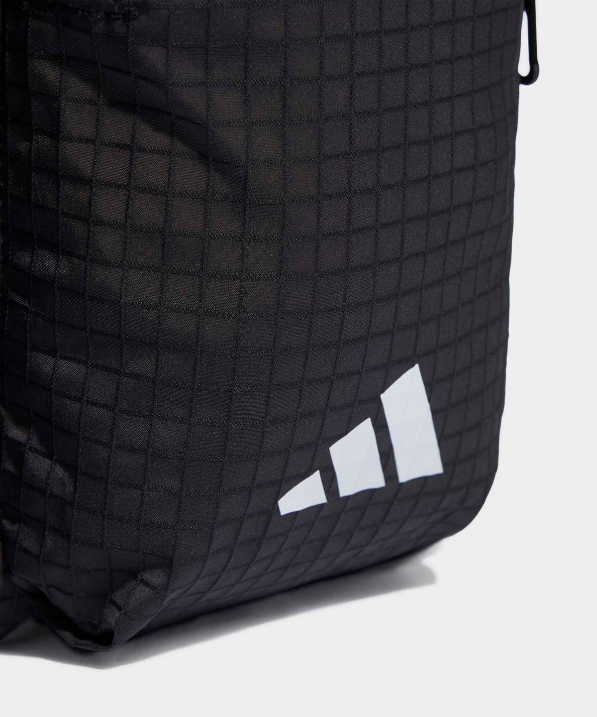 아디다스(ADIDAS) 에센셜 백 투 캠퍼스 백팩 - 블랙:화이트 / KA6767