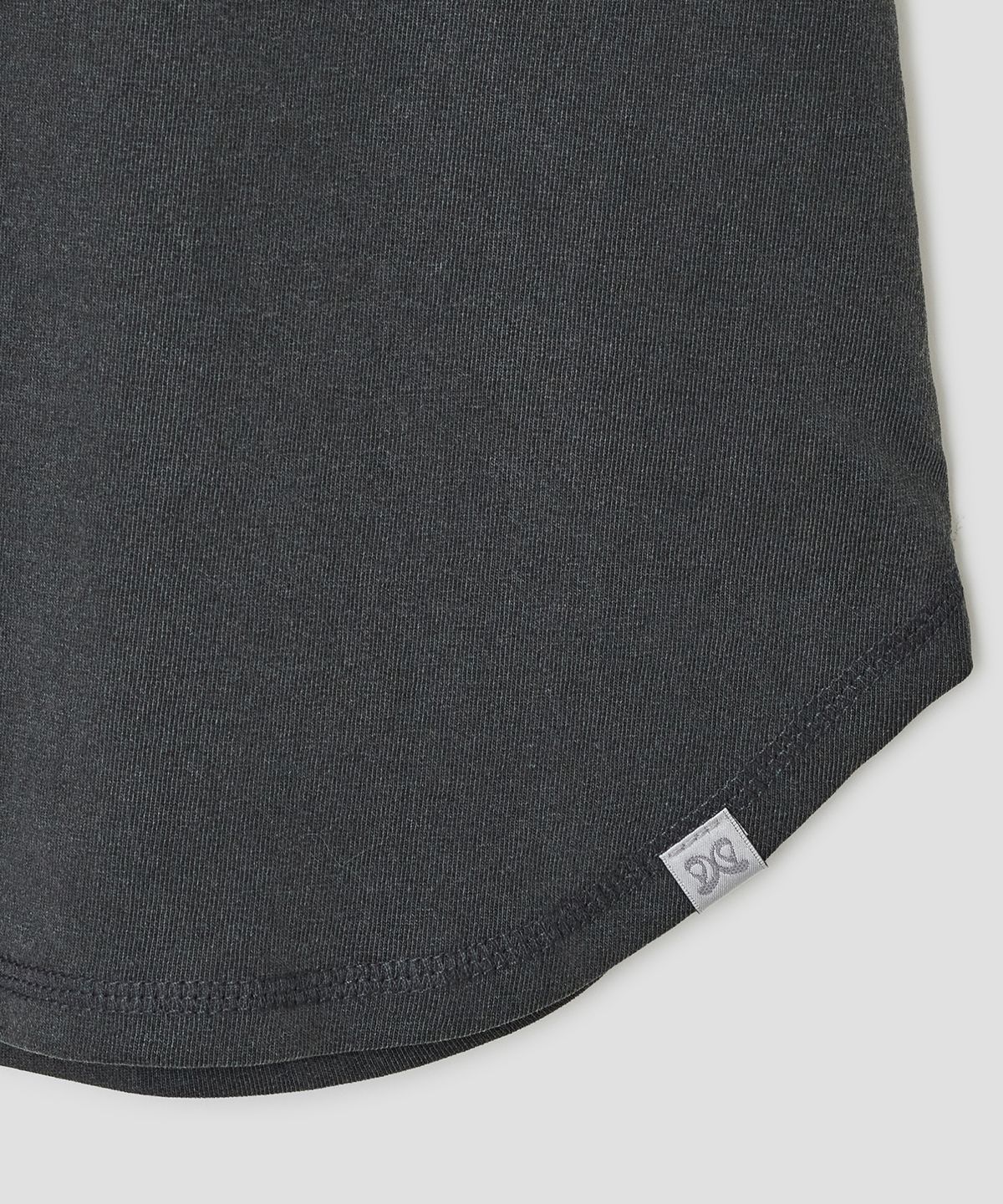 타입서비스(TYPESERVICE) Froggy Raglan Top [Charcoal]