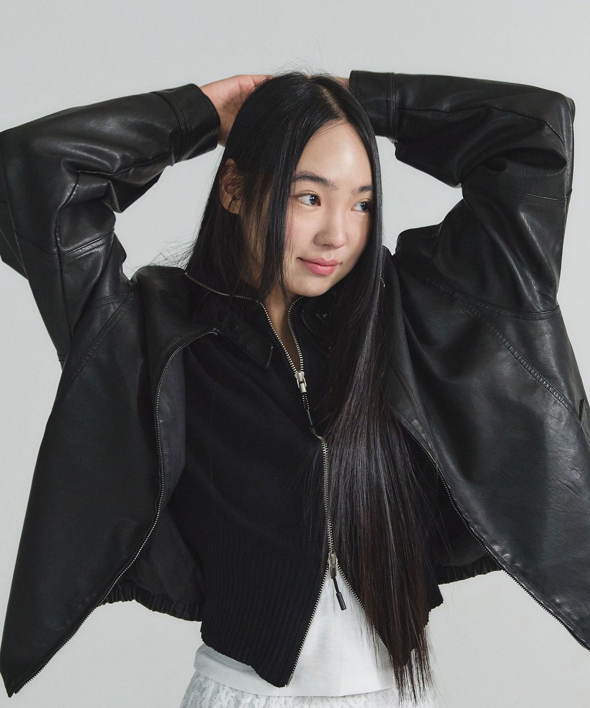 티엔느(TIENNE) 베키 투웨이 집업 가디건_블랙