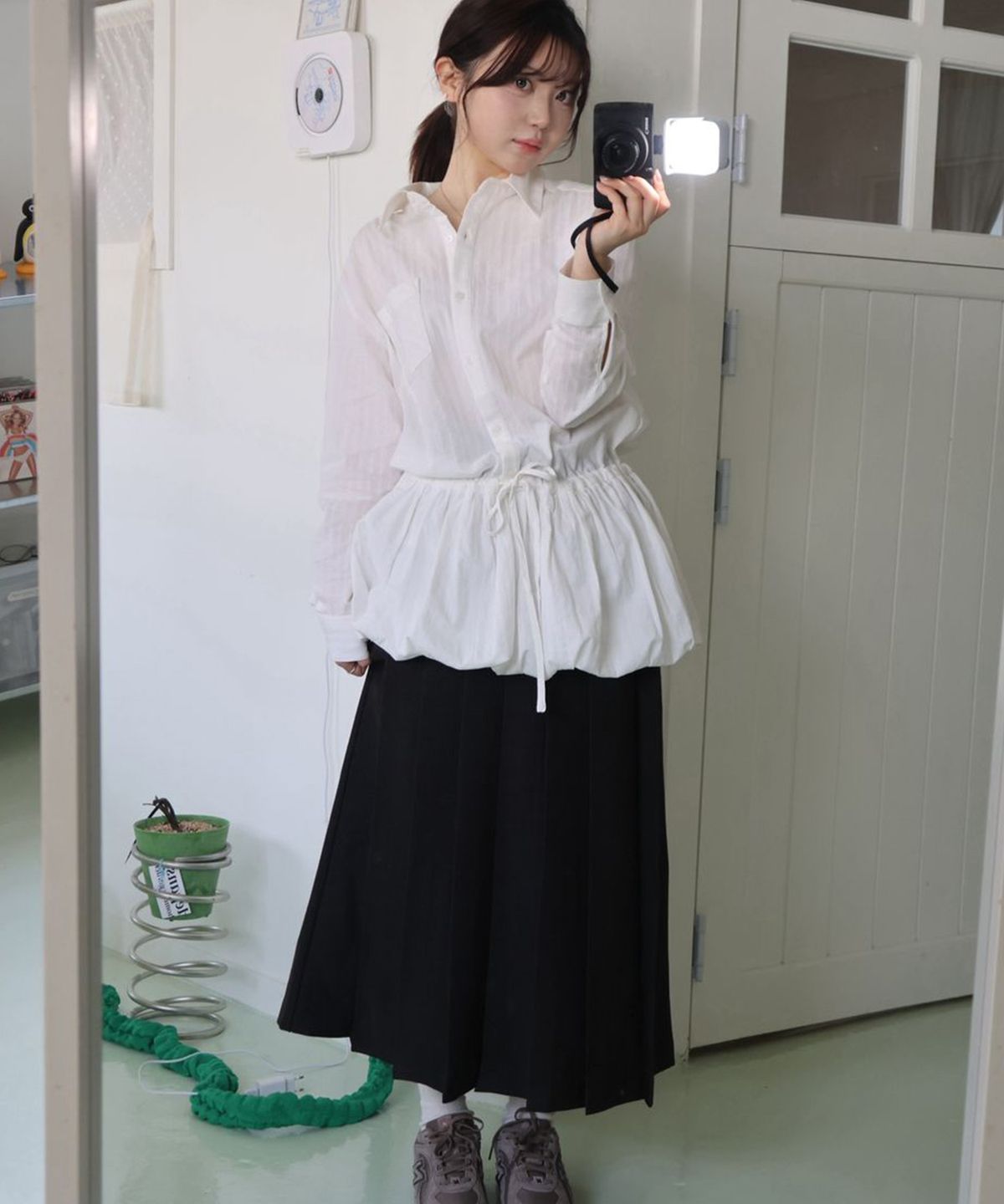 미쏘(MIXXO) 벌룬 셔츠카라 원피스_MIWOWG202C