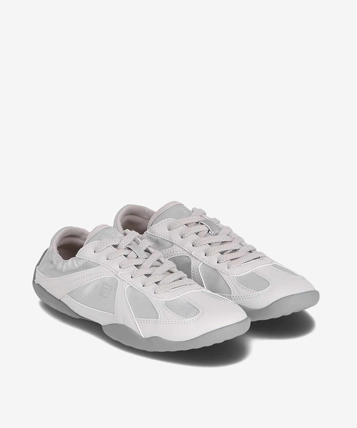 휠라(FILA) 글리오 실버문(FS261OD03X032031)
