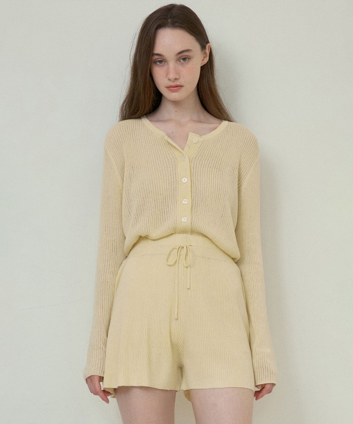아우어노스텔지아(OURNOSTALGIA) Lush basic knit setup shorts_Butter yellow(OC25-KN10)