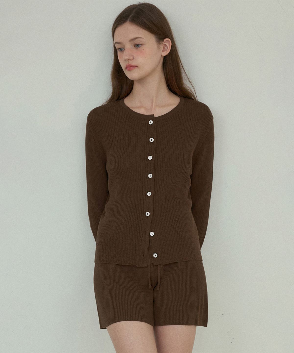 아우어노스텔지아(OURNOSTALGIA) Lush basic knit setup shorts_Brown(OC25-KN10)