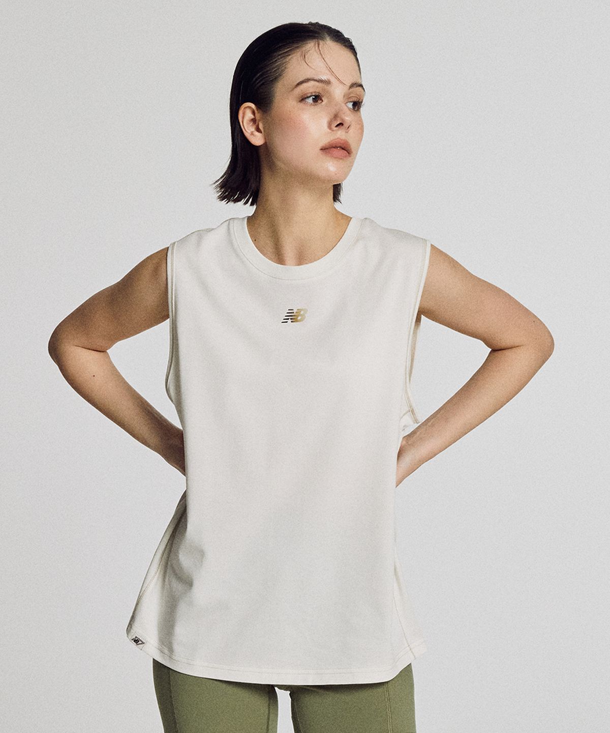 뉴발란스(NEW BALANCE) NBNGG25402 / WOMEN 퀵드라이 나시티 (IVORY)