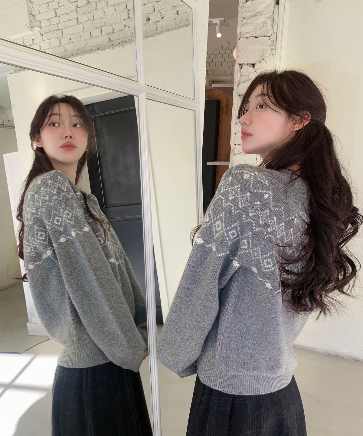 아위(AHWE) 울 자카드 라운드 니트_그레이