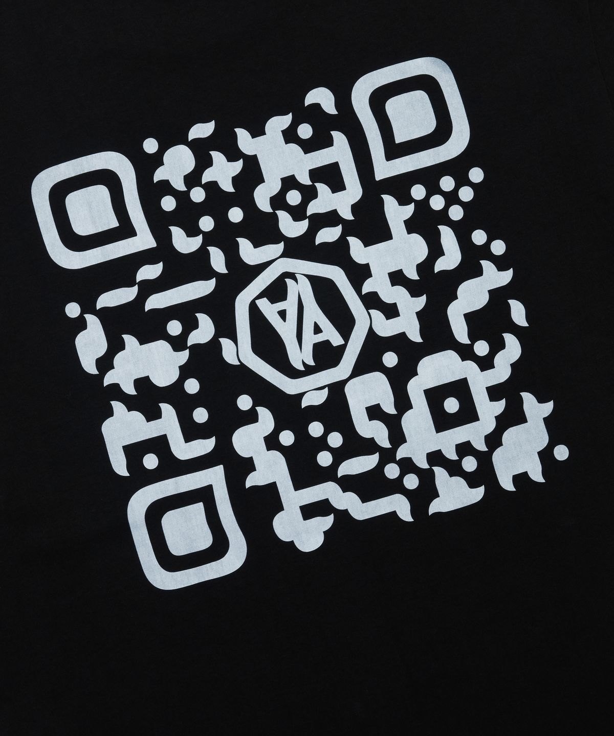 윤 애(YOON AE) QR Code T-Shirt (Black)