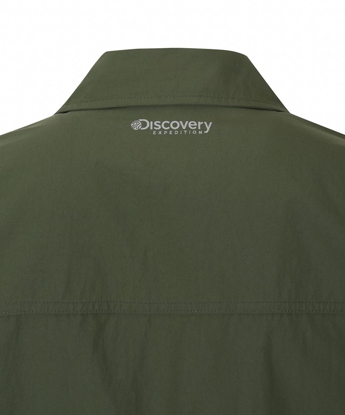 디스커버리 익스페디션(DISCOVERY EXPEDITION) 남성 프레시벤트 카라형 아웃포켓 바람막이 (D/KHAKI)