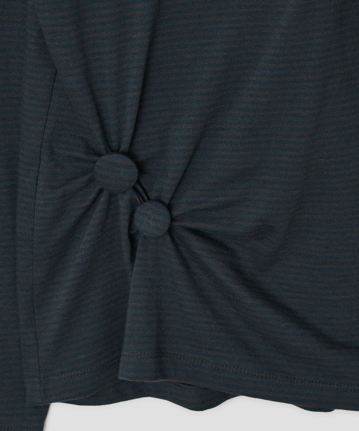 타입서비스(TYPESERVICE) Striped Seam Button Top [Blue]