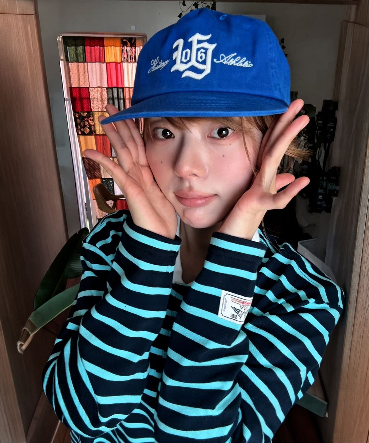 유니버스 가먼트(UNIVERSE GARMENT) VTG 타이포 5패널 워싱 캡_BLUE