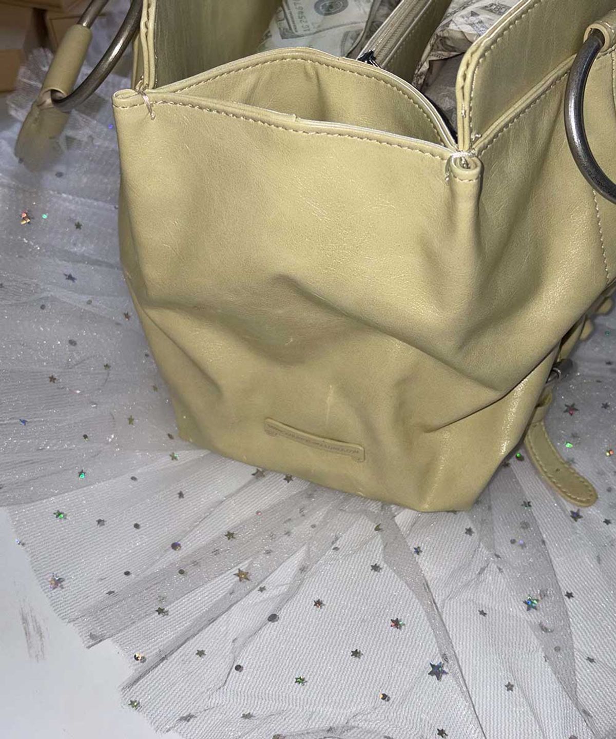 스컬프터(SCULPTOR) Metal Stud Tote Bag Butter