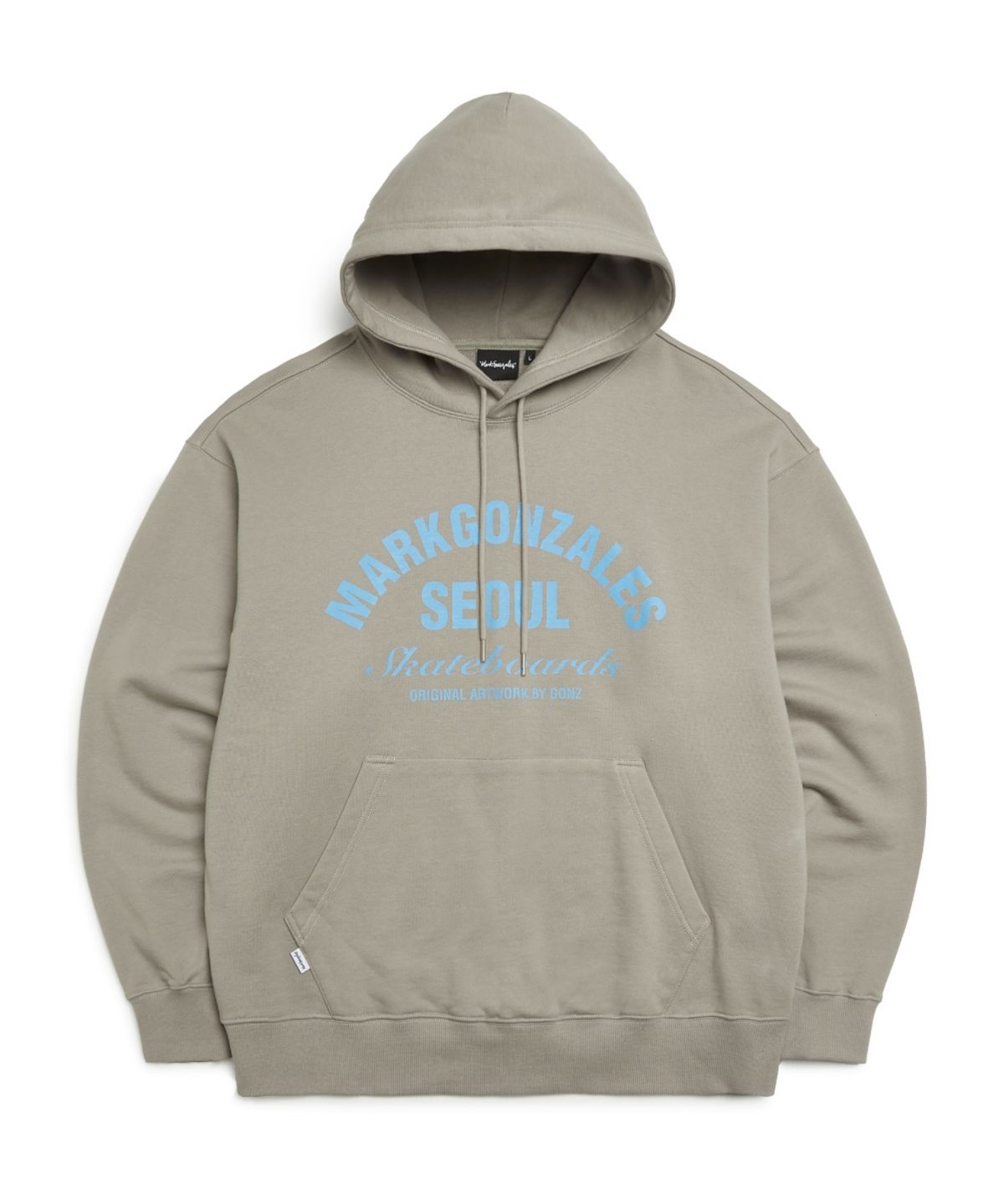 마크곤잘레스(MARK GONZALES) 서울 어드레스 레터링 스웨트 후디 - BROWN GREY