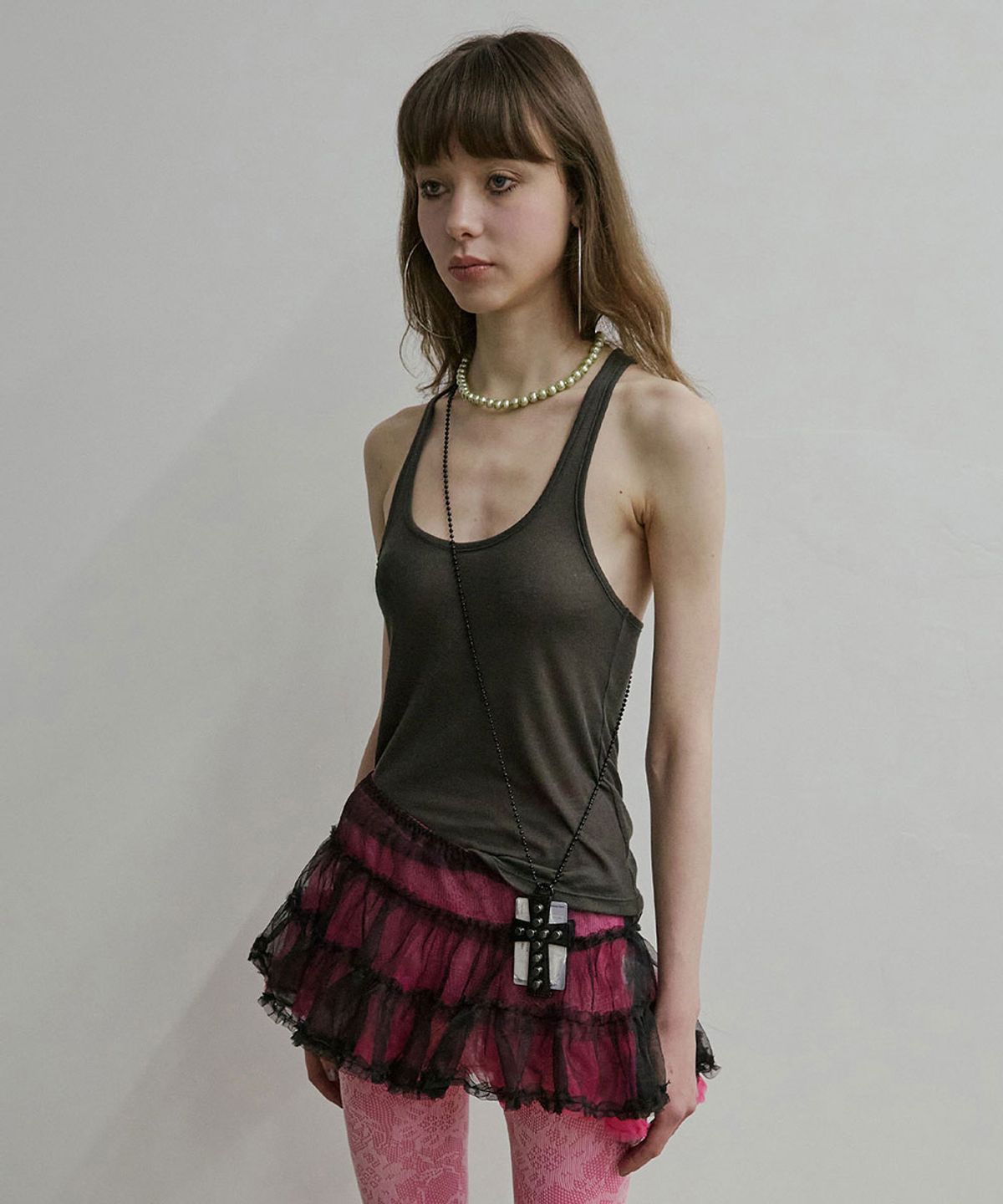 스컬프터(SCULPTOR) Thong Sleeveless Charcoal