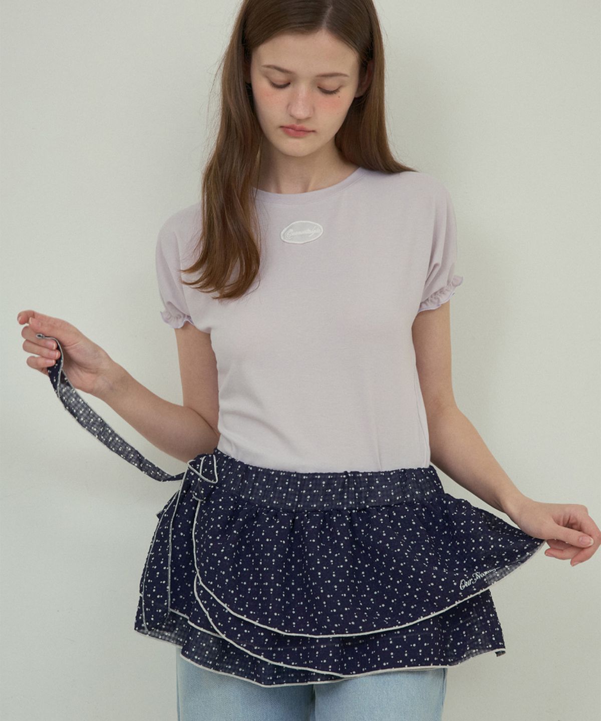 아우어노스텔지아(OURNOSTALGIA) Embo dot shirring skirt_Navy(O25-SK08)