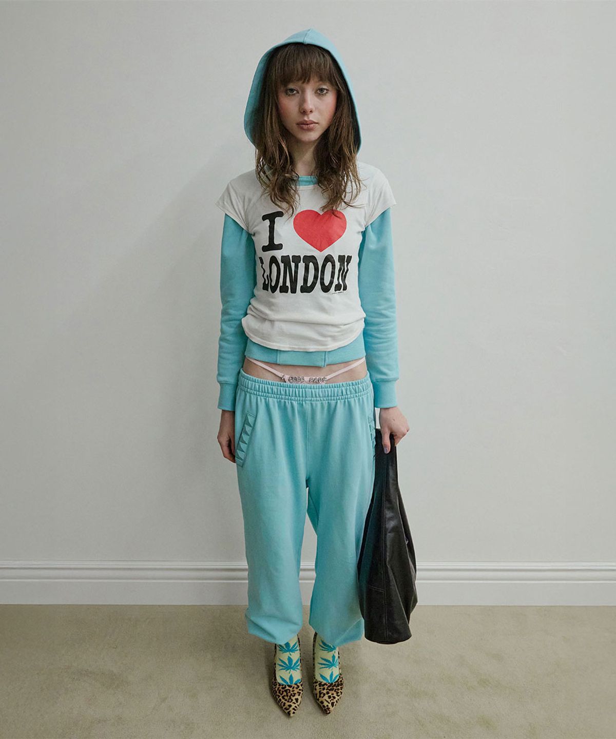 스컬프터(SCULPTOR) Napoleon Stud Sweatpants Acid Blue