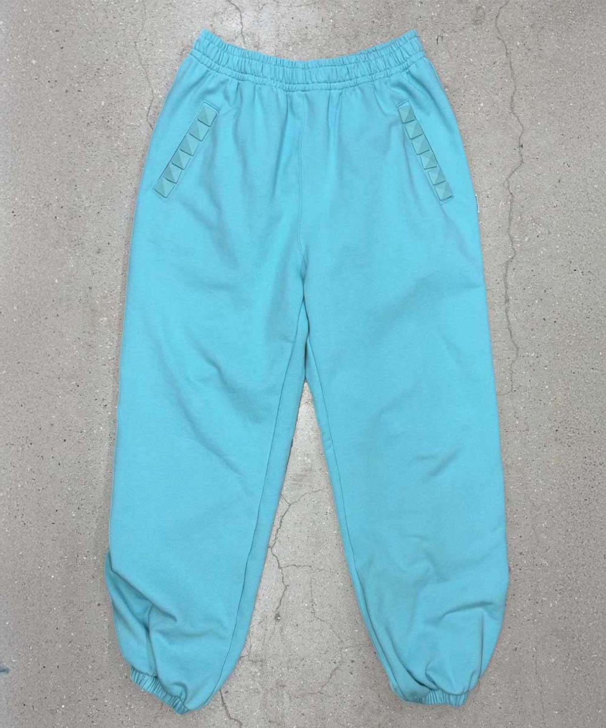 스컬프터(SCULPTOR) Napoleon Stud Sweatpants Acid Blue